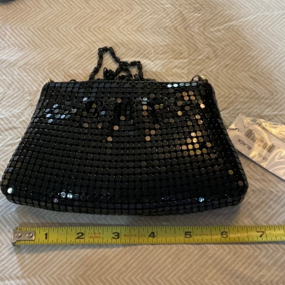 Y&S SMALL evening bag. Brand new never used long chain strap zippered closure. - Picture 4 of 6